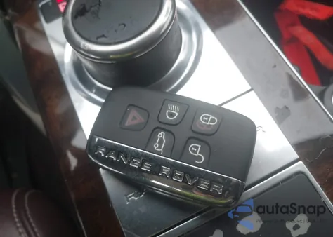 2015 Land Rover Range Rover 5.0L V8 Supercharged Autobiography from USA, damaged, VIN SALGV2TF4FA207689